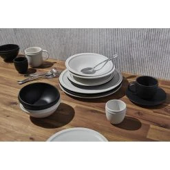 Salt & Pepper Plisset Side Plate 20cm Black 7 Salt & Pepper Plisset Side Plate 20cm Black -Alex Liddy Store BAM 55568 3