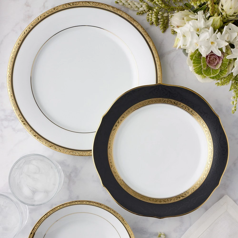 Noritake Regent 12 Piece Dinner Set Gold 4 Noritake Regent 12 Piece Dinner Set Gold - Image 2