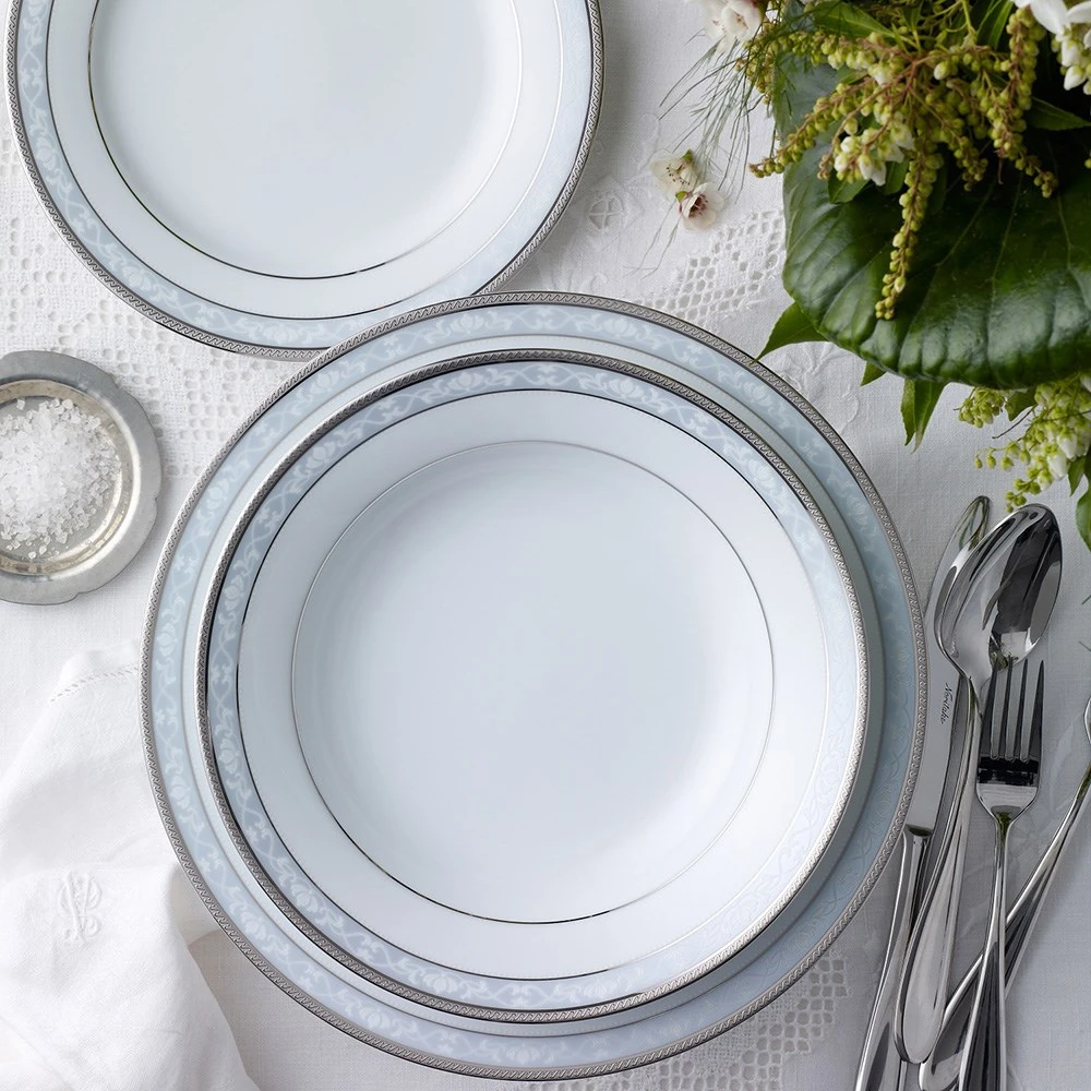Noritake Hampshire 12 Piece Dinner Set Platinum 5 Noritake Hampshire 12 Piece Dinner Set Platinum - Image 3