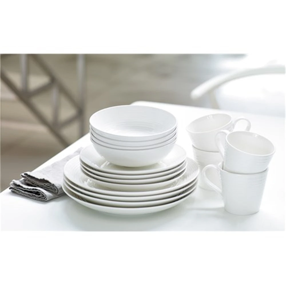 Royal Doulton Gordon Ramsay Maze Dinner Plate 28cm White 5 Royal Doulton Gordon Ramsay Maze Dinner Plate 28cm White - Image 3